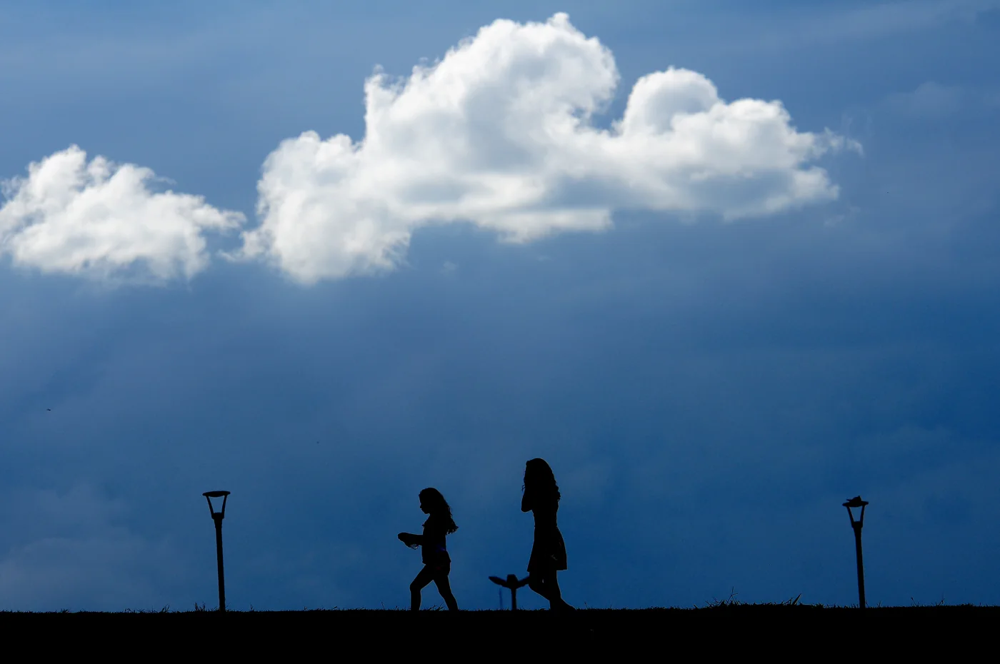 Nuvens sobre o Plano Piloto, em Brasília (DF), fotografadas em 18 de abril de 2017 por Pedro Ventura/Agência Brasília. Foto de arquivo; não retrata os temporais previstos para outubro de 2026. Conversão técnica para WebP.