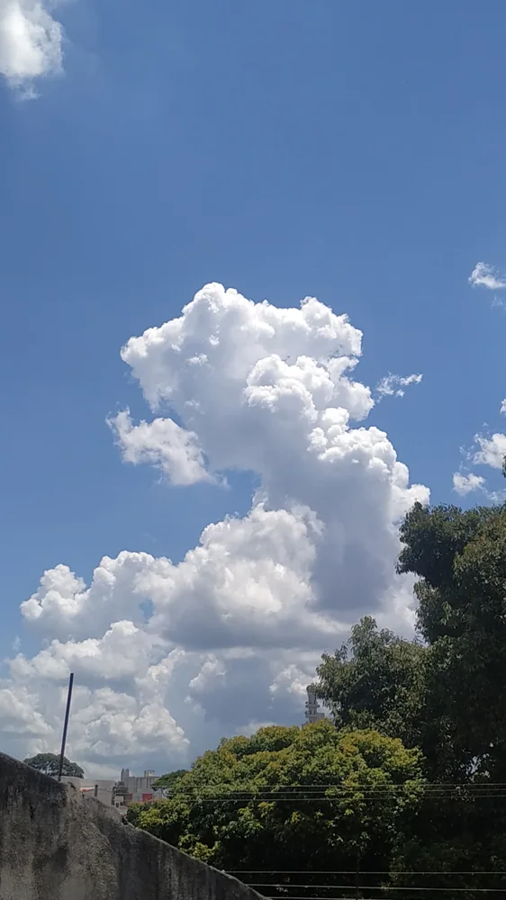 Nuvens em São José dos Campos, em fotografia de arquivo de 2022